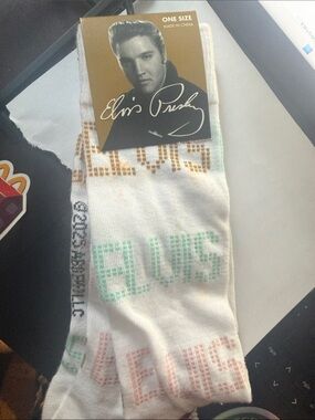 NWT one Elvis Presley socks